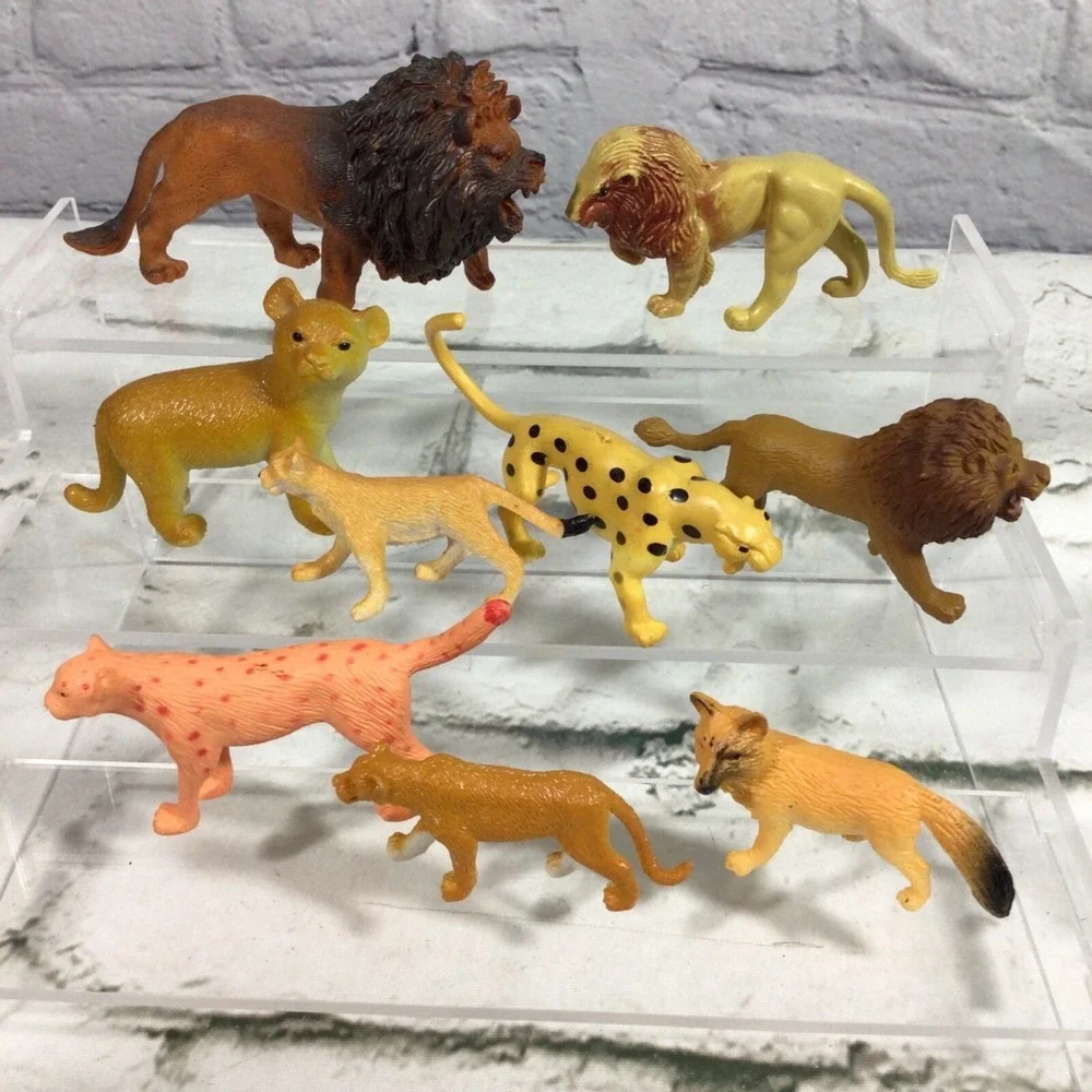 Wild‎ Cats Animals Lot of 9 Figures Collectible Some Vintage